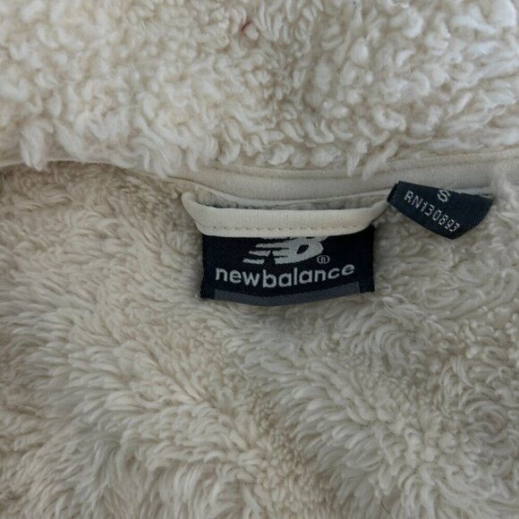 New Balance Ivory Teddy Fleece Full Zip Jacket Size Small - Picture 4 of 8